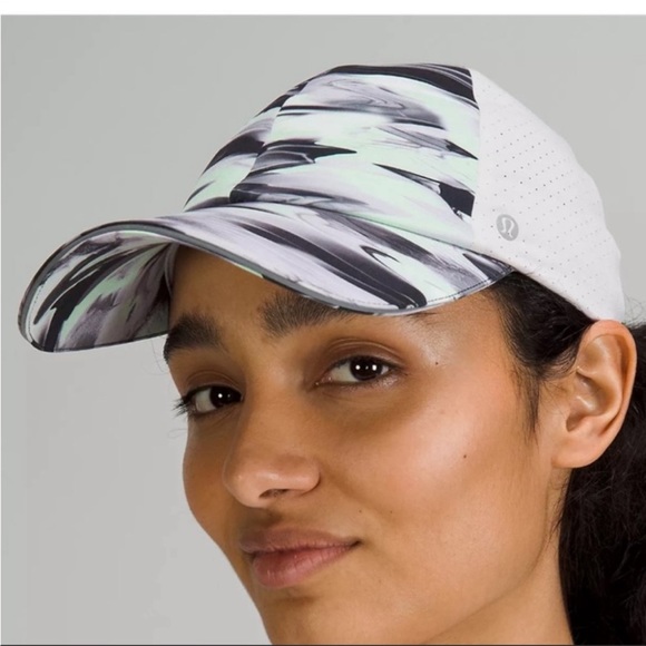 Lululemon Unisex Fast and Free Running Cap NWT - Picture 3 of 5